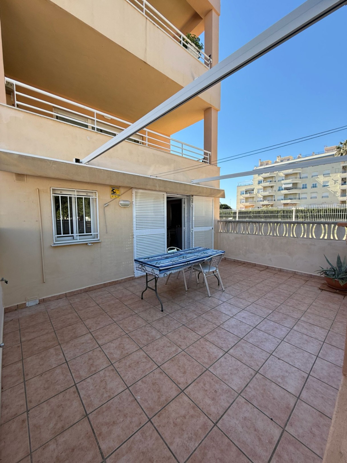 PB141PO - Acogedor Apartamento en Planta Baja con Vistas al Parque