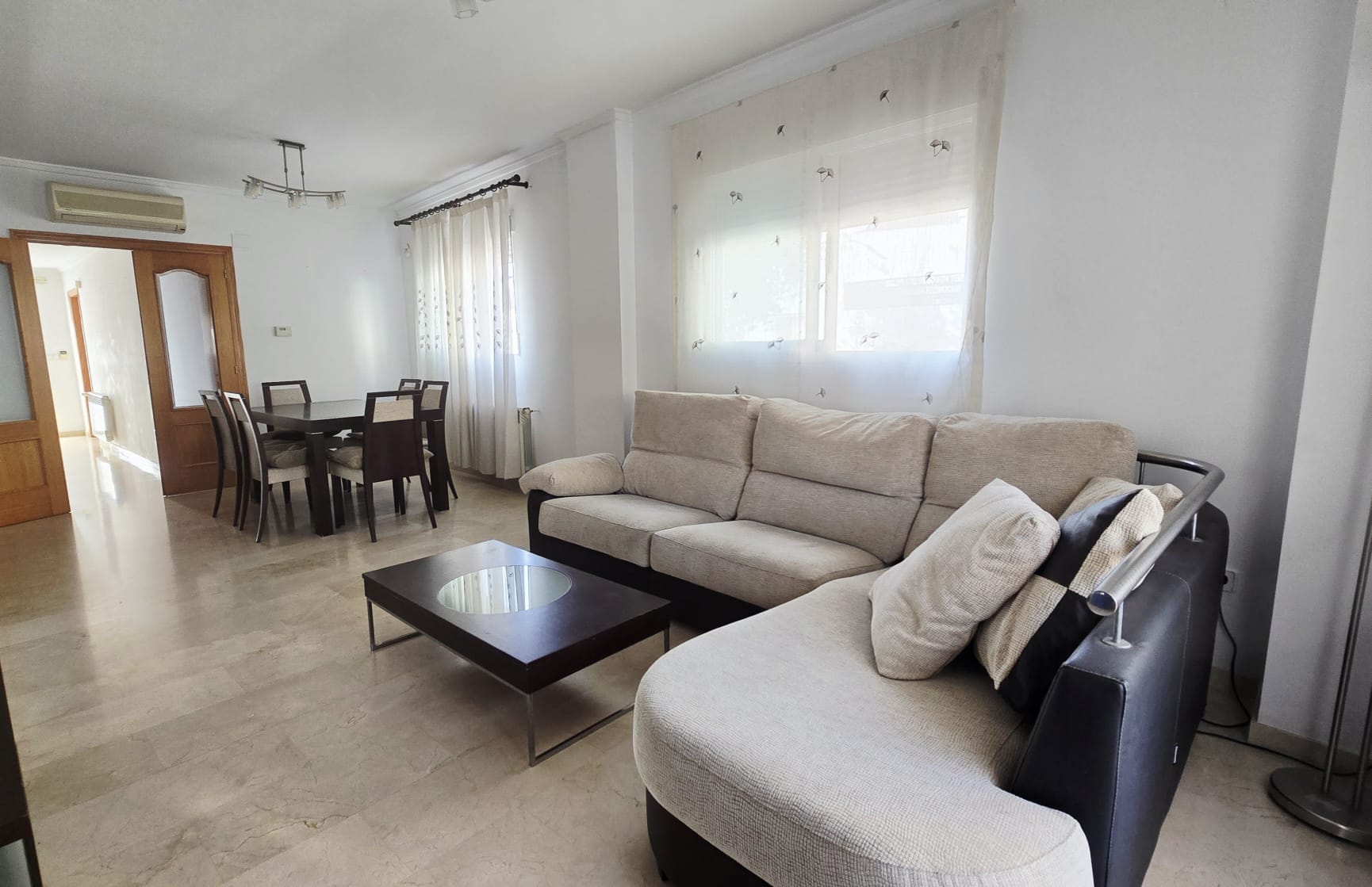 CA150O - Espectacular Chalet Adosado Esquinero en Zona Conservatorio, Oliva