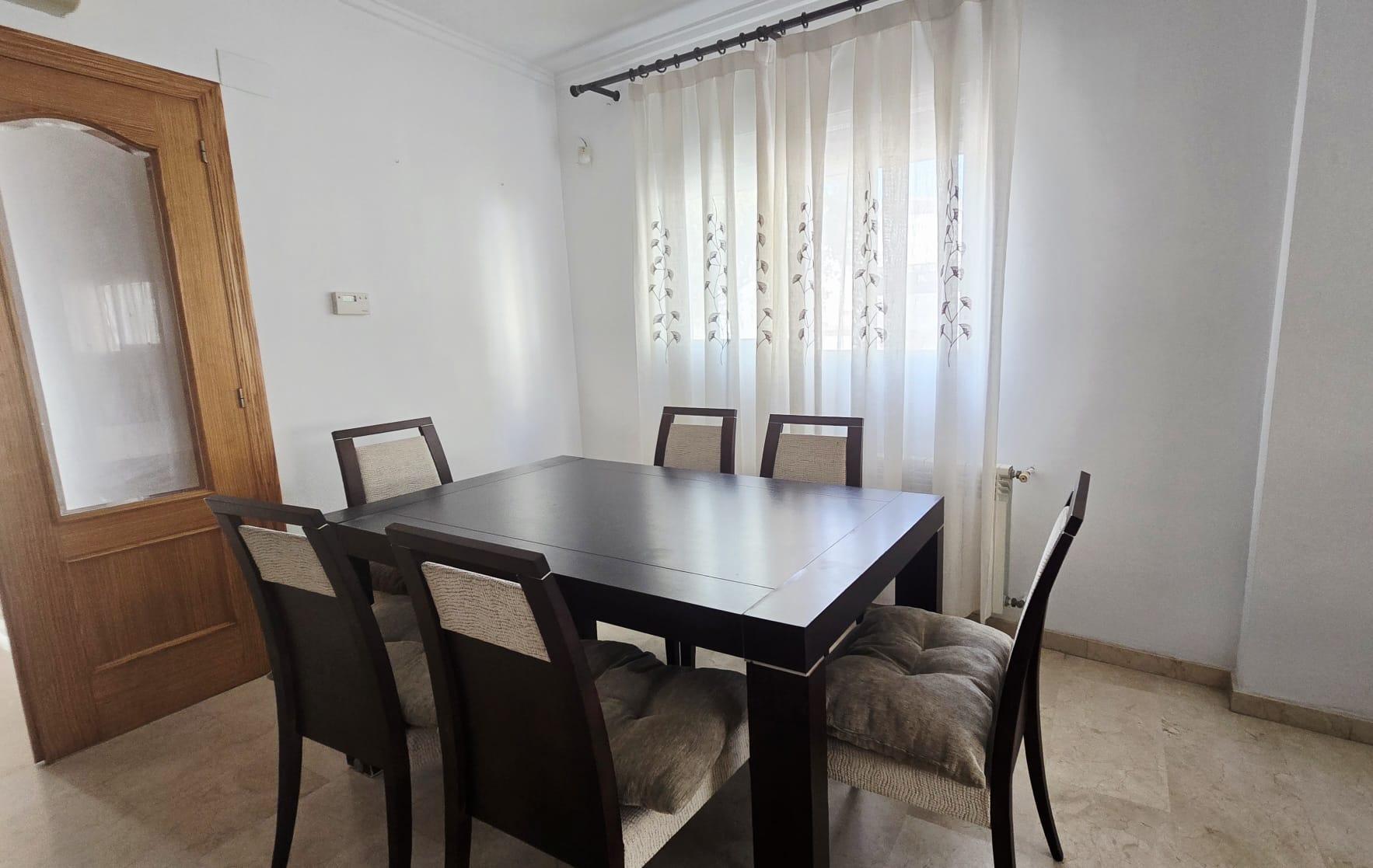CA150O - Espectacular Chalet Adosado Esquinero en Zona Conservatorio, Oliva
