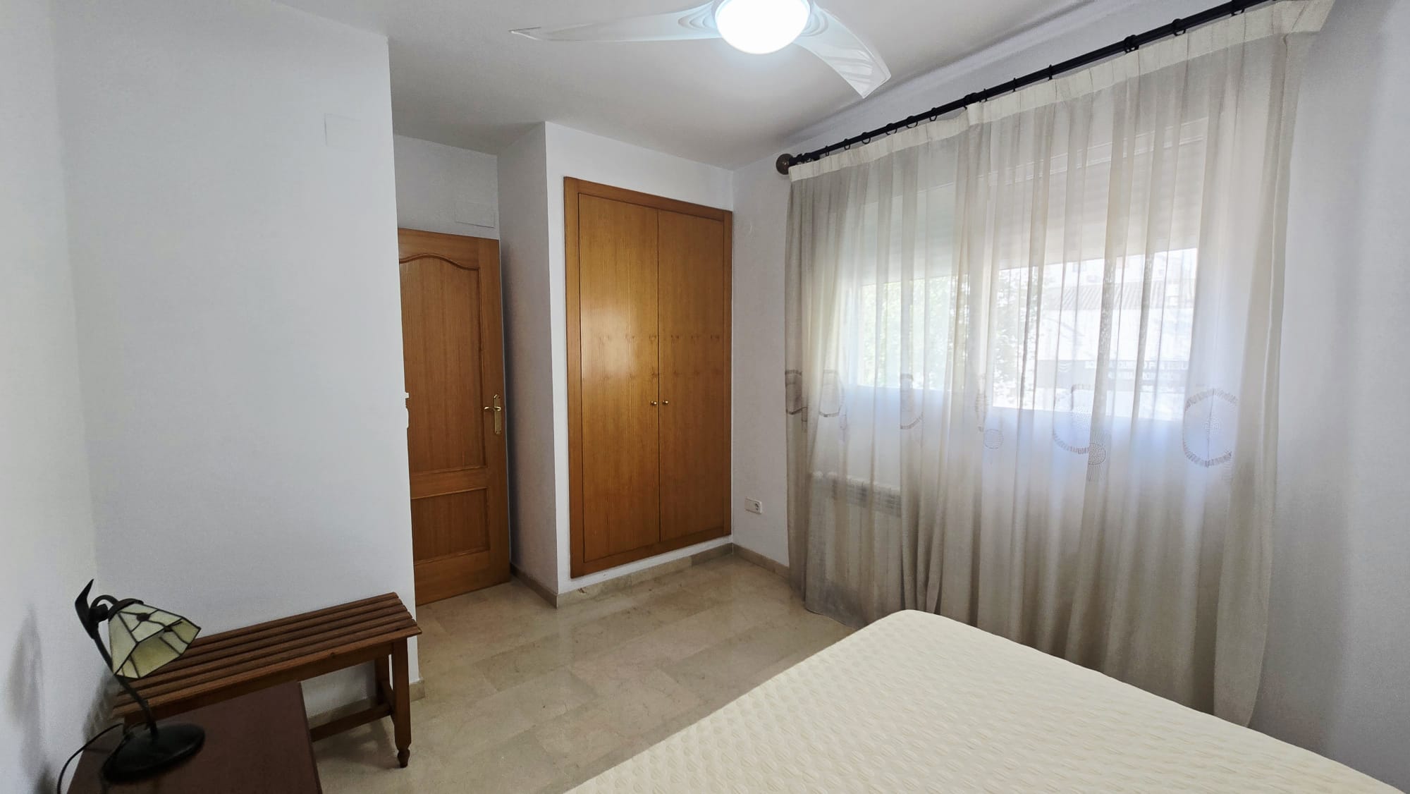 CA150O - Espectacular Chalet Adosado Esquinero en Zona Conservatorio, Oliva
