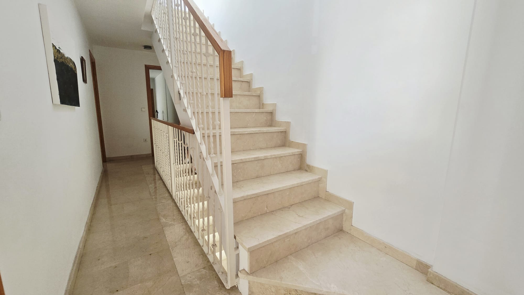 CA150O - Espectacular Chalet Adosado Esquinero en Zona Conservatorio, Oliva