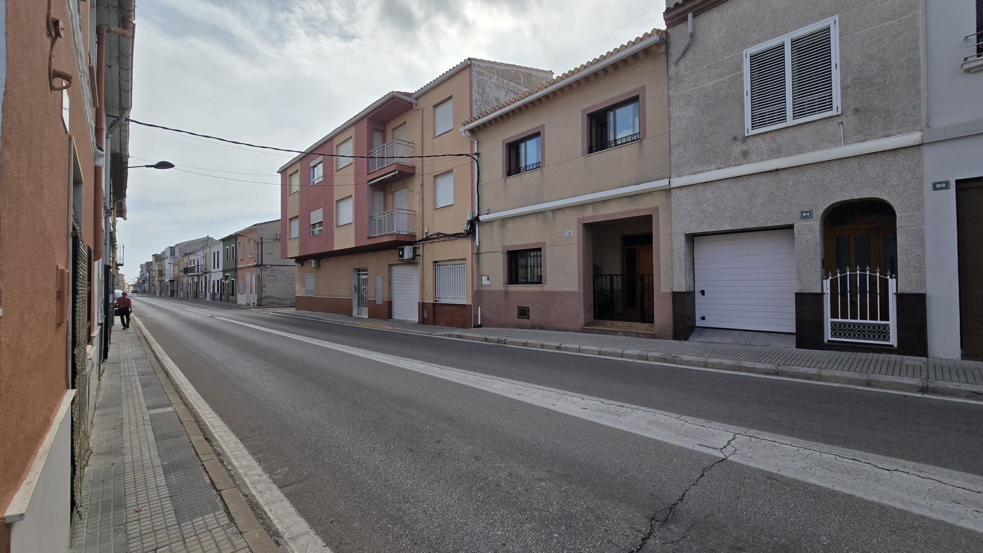 C151R - Encantadora Casa Adosada en el Centro de Rafelcofer