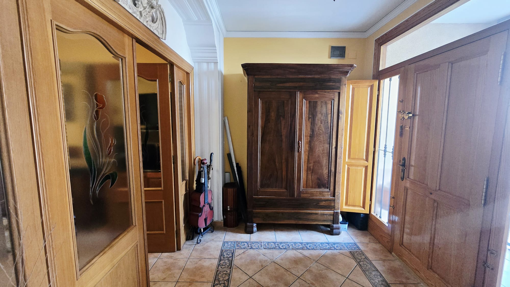 C151R - Encantadora Casa Adosada en el Centro de Rafelcofer