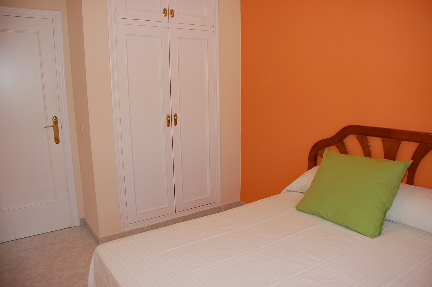 Beautiful apartment renovated 3 Dor. + 2 bathrooms + Trastero