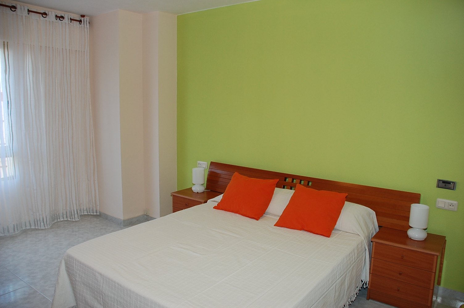 Beautiful apartment renovated 3 Dor. + 2 bathrooms + Trastero